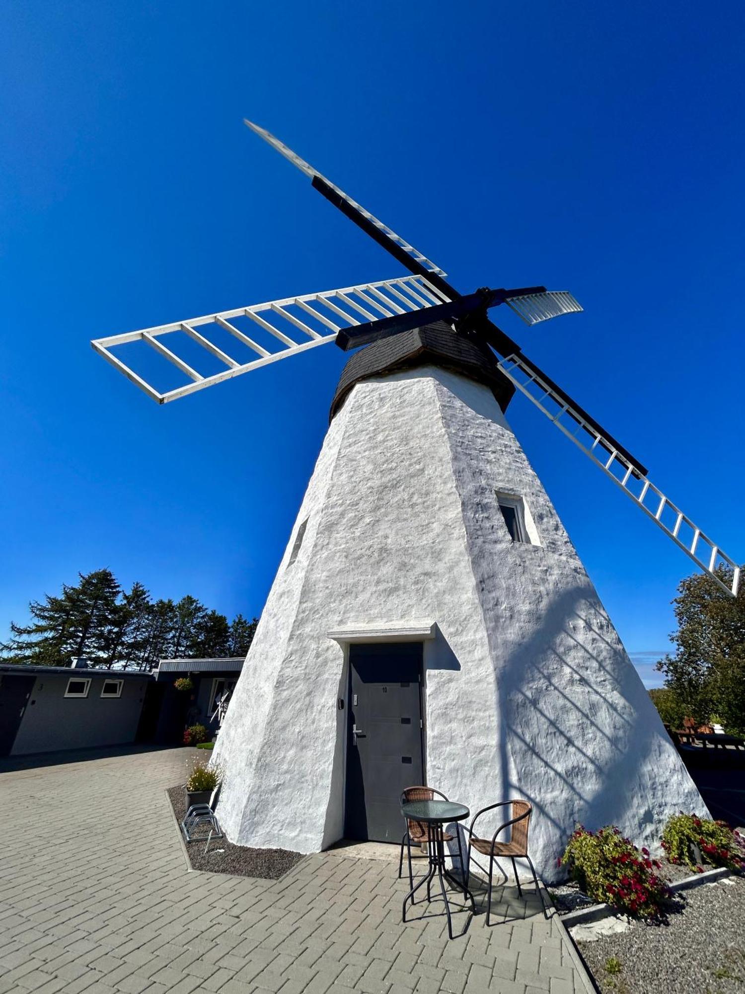 Apartamenty Molle Åkirkeby Exterior foto